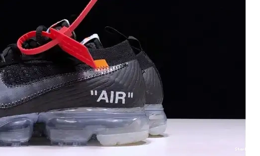  AA3831-002 Air Black O-W VaporMax 0510